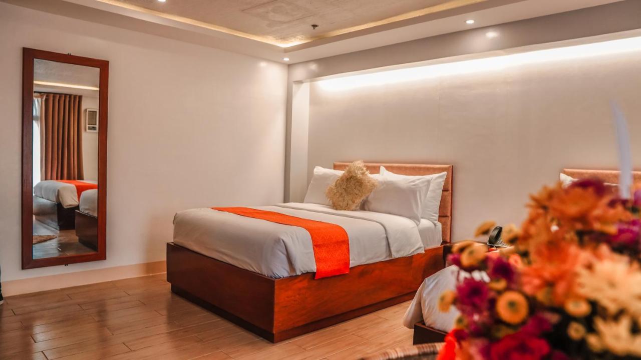 Aya Hotel & Residences Clarin  Kültér fotó