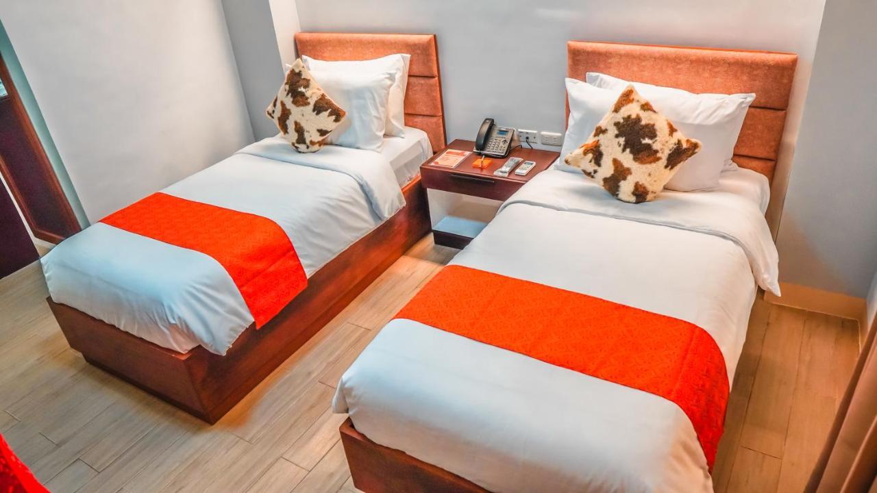 Aya Hotel & Residences Clarin  Kültér fotó